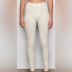 Women’s Cream Thermal Leggings